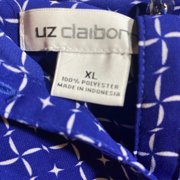 Liz Clairborne silky tank top blouse - Picture 6 of 6